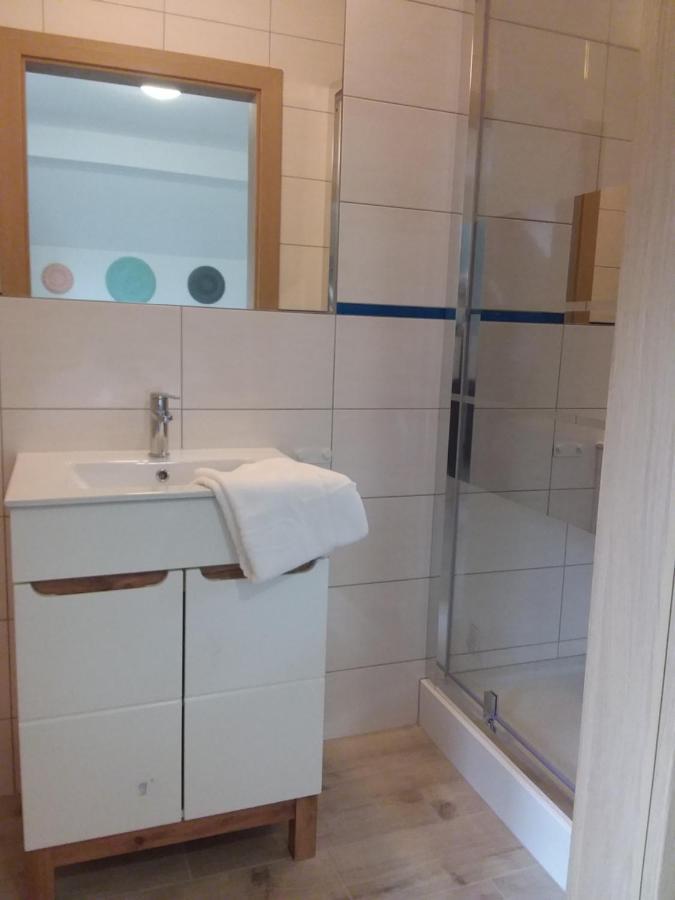Dworek Akacja Uslugi Hotelarskie Janowiec Dış mekan fotoğraf