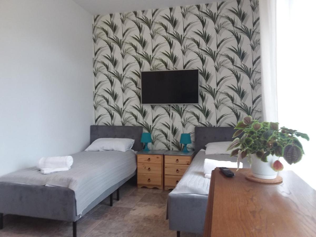 Dworek Akacja Uslugi Hotelarskie Janowiec Dış mekan fotoğraf